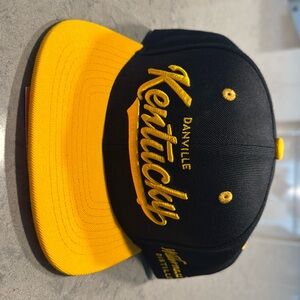 Danville Kentucky’s Wilderness Trail Snapback black and gold Hat OS brand new